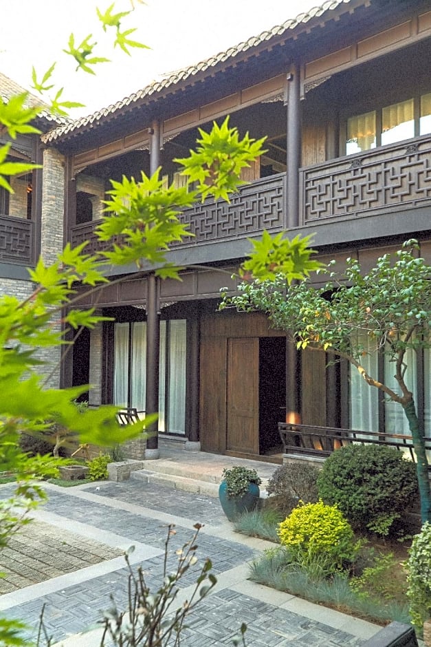 Blossom House Xuzhou Huilongwo Banyunting