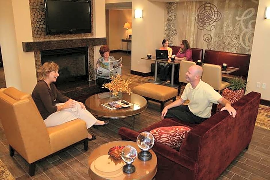 Hampton Inn and Suites Peoria at Grand Prairie
