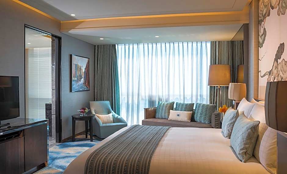 Photo 1 of 4 of Ambassador 2 Double Beds Suite