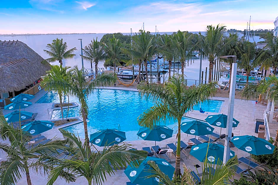 Compass Hotel by Margaritaville Anna Maria Sound