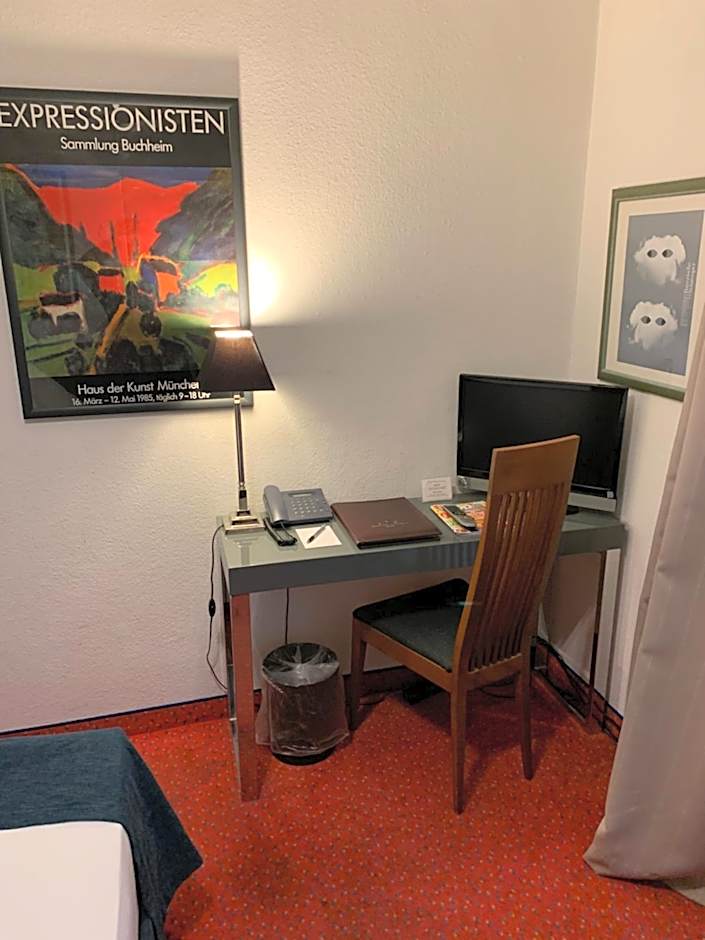 Hotel Nymphenburg City - München