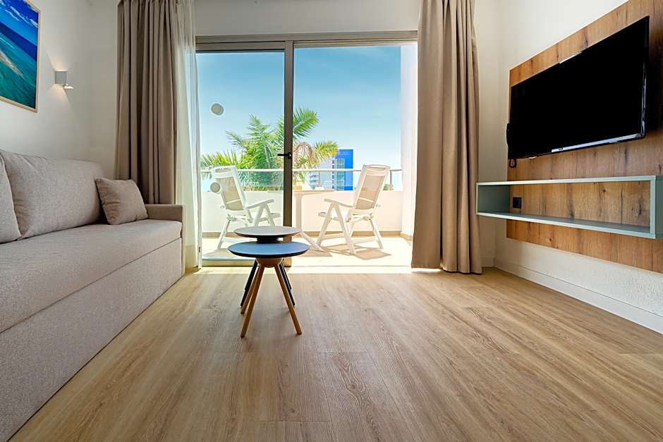 Photo 1 of 11 of PREMIUM 1 BED APARTMENT 2 ADULTS + 2 CHILDREN