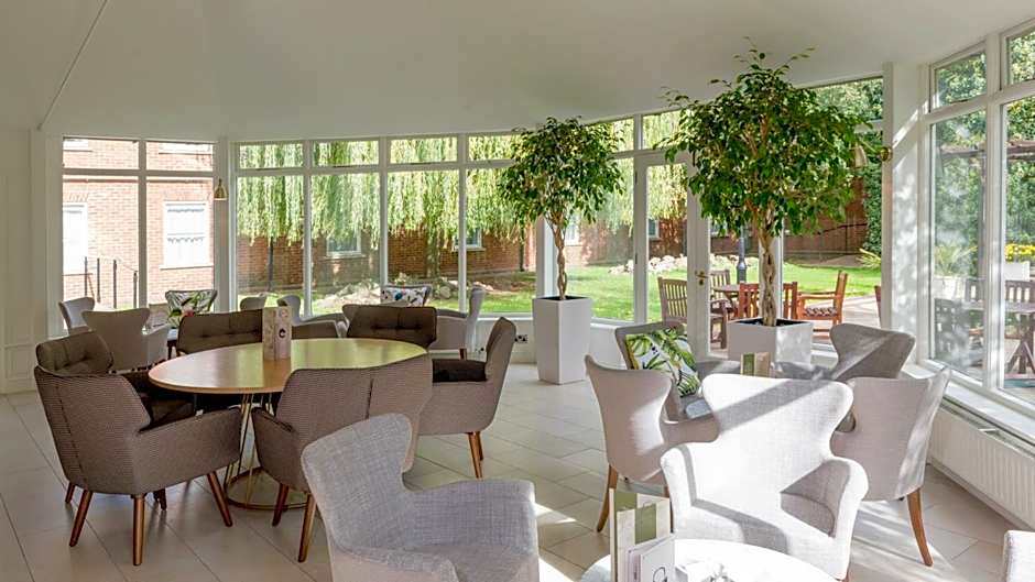 Holiday Inn Milton Keynes East M1 Junc 14 By IHG