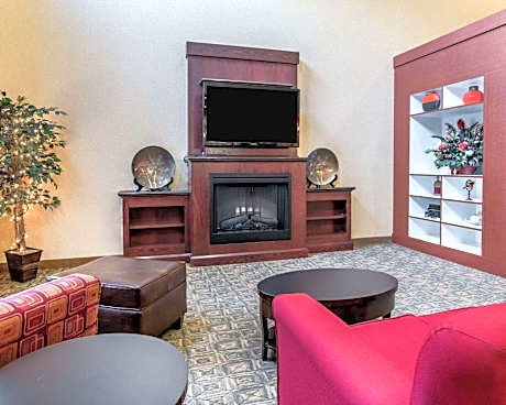 2 Queen Beds W/Sofabed Mob Acc With Bathtub