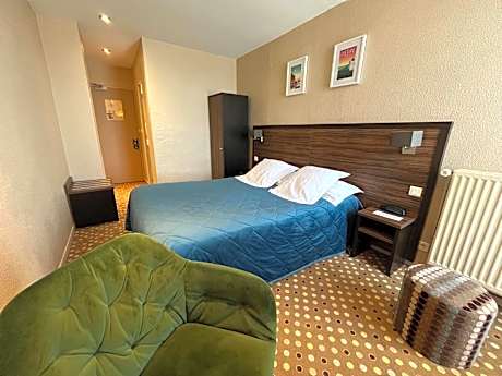 LOGIS Hôtel & Restaurant - Les Arcades