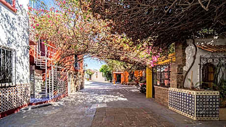 Hotel Posada Bugambilias