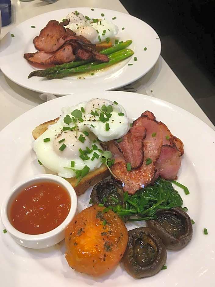 Plantation House At Whitecliffs