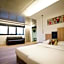Arrow Hotel