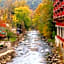Baymont by Wyndham Gatlinburg On The River
