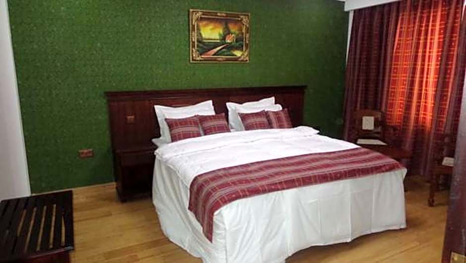 Eagle Palace Hotel