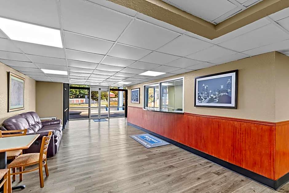 Rodeway Inn Stone Mountain