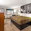Super 8 by Wyndham Prattville Montgomery