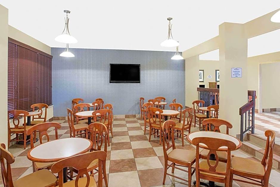 Baymont by Wyndham Greenville