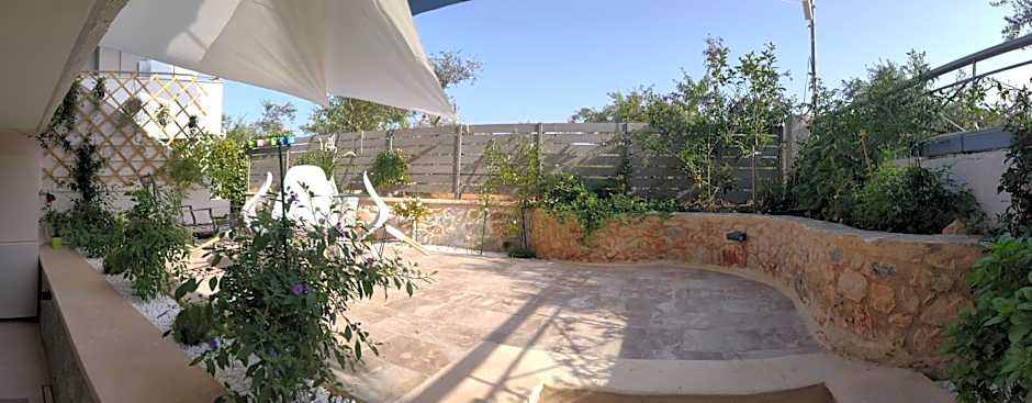 Irida Holiday Apartments