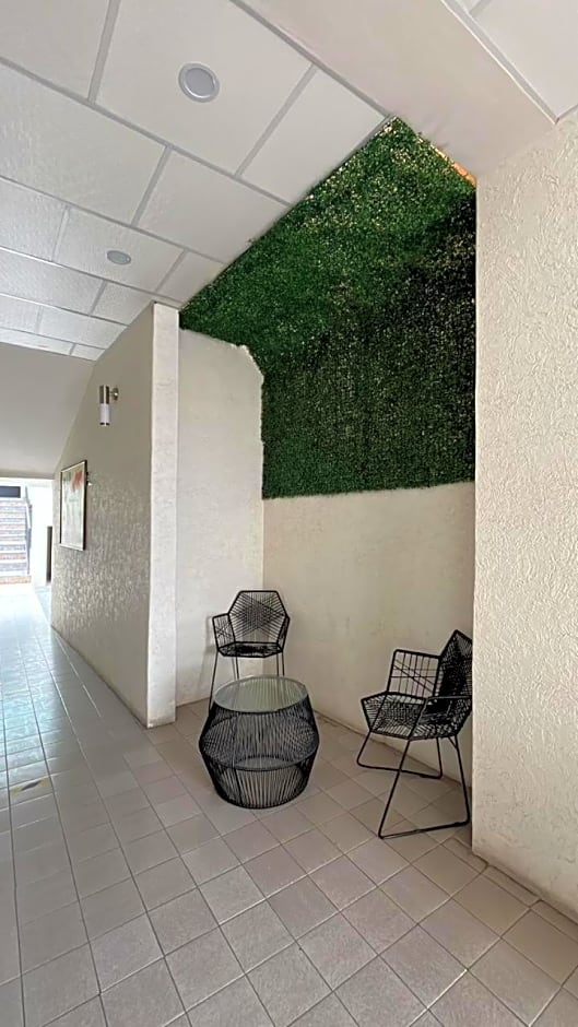 Hotel Gallo Rubio