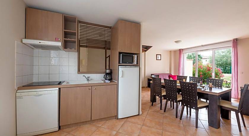Park & Suites Village Aix-Le Rousset