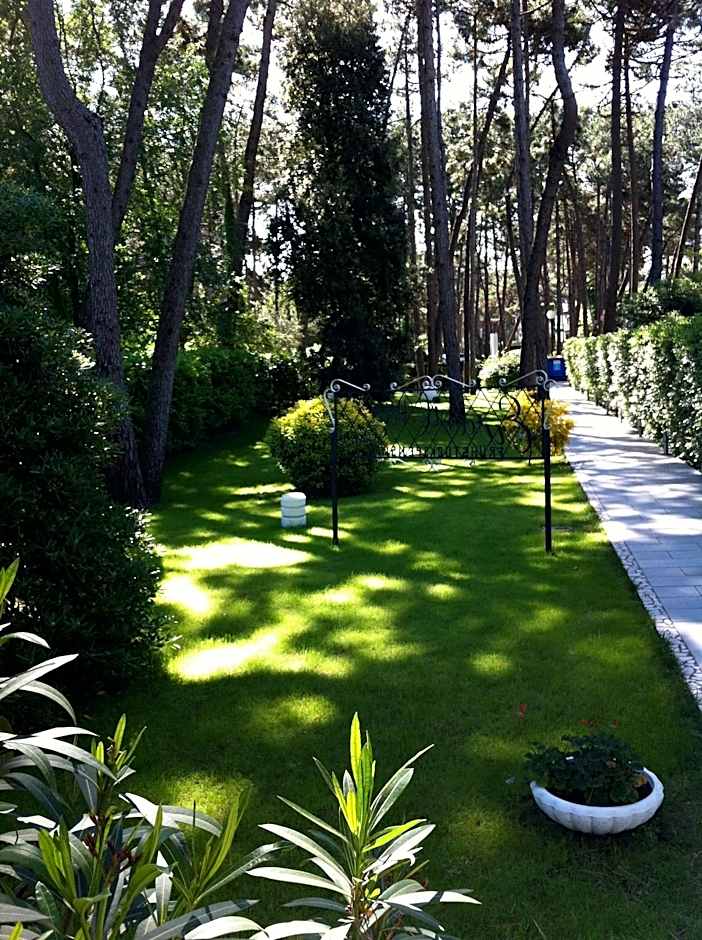 Hotel Eurovil Garni