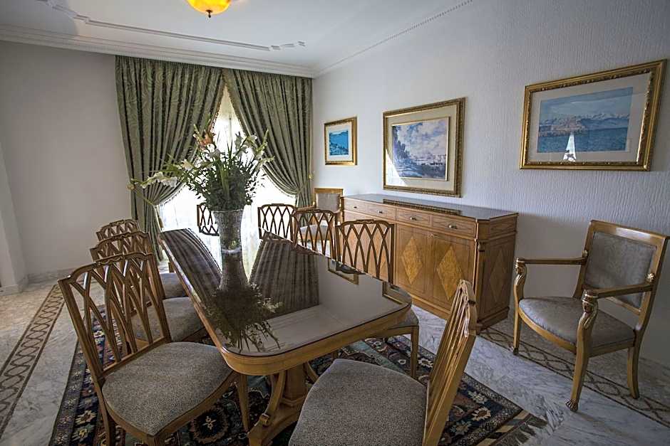 Golden Tulip Carthage Residence
