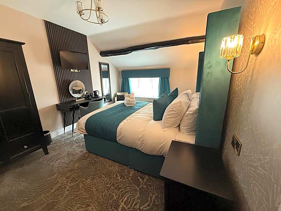 Lyons Woodlands Hall