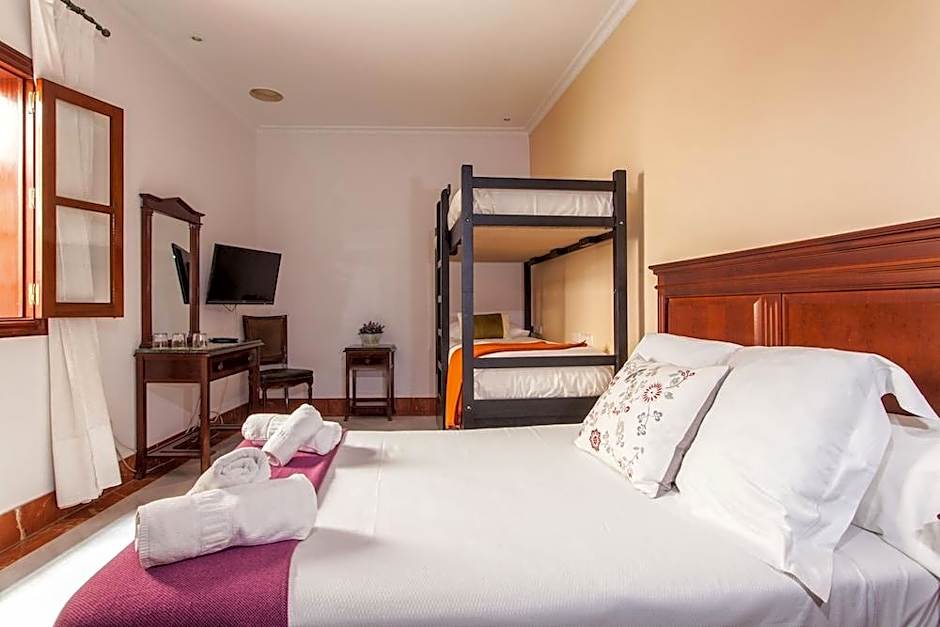 Hotel Baco