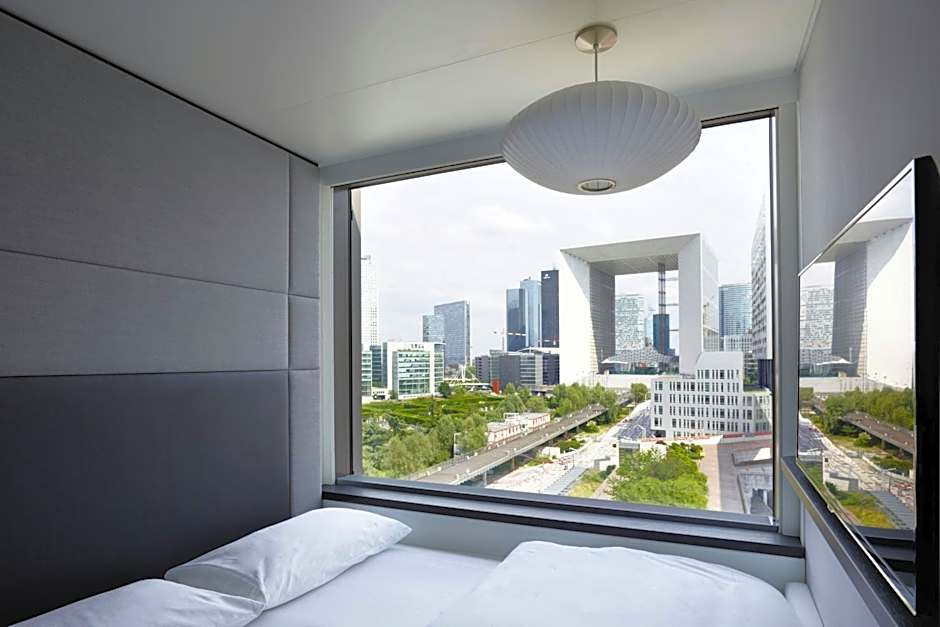 citizenM Paris La Défense