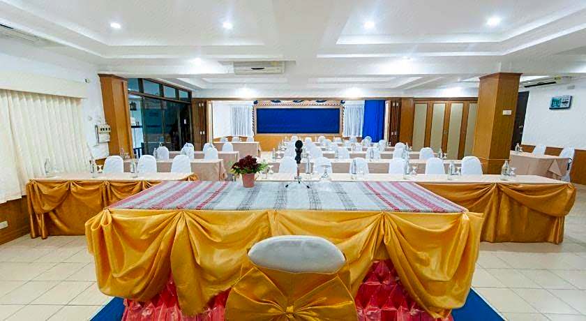 Namkhong Riverside Hotel
