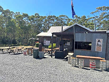 Lake Leake Inn