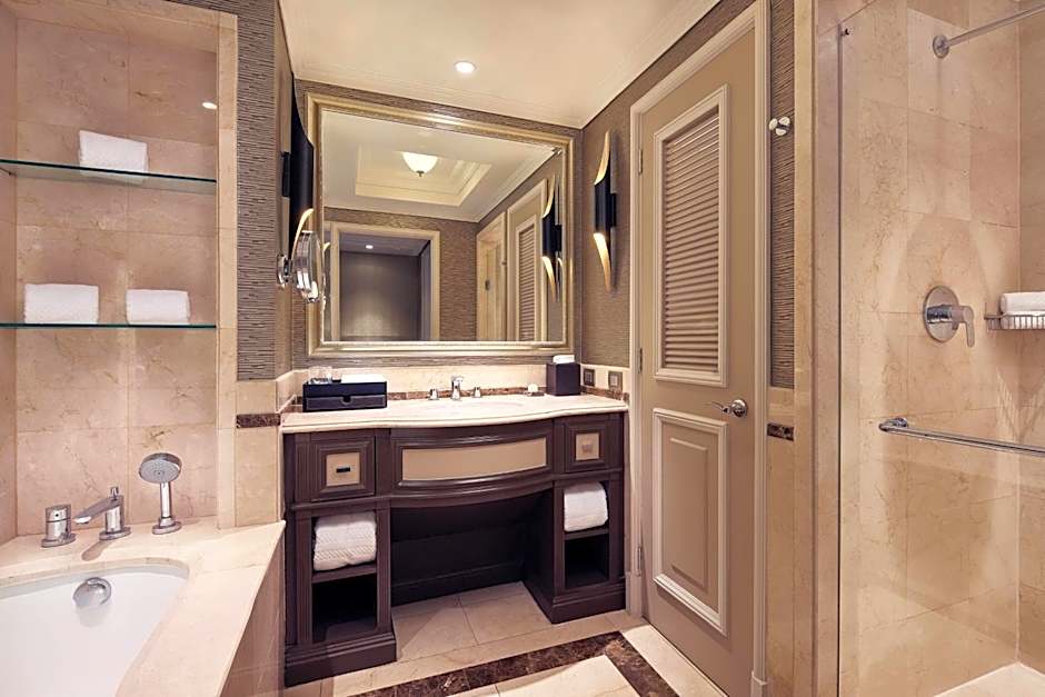 The Ritz-Carlton Santiago