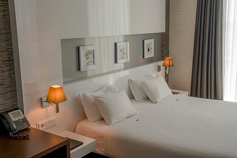 Grand Hotel Downtown