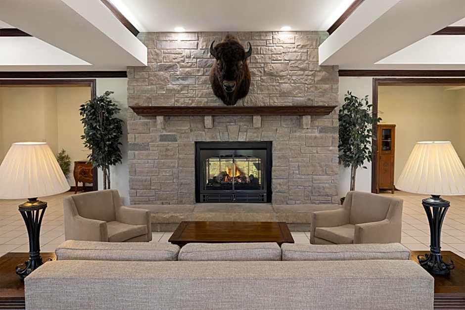 Crown Pointe Lodge; BW Signature Collection
