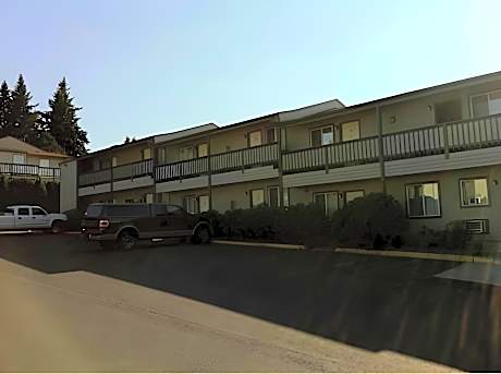 Riverview Lodge