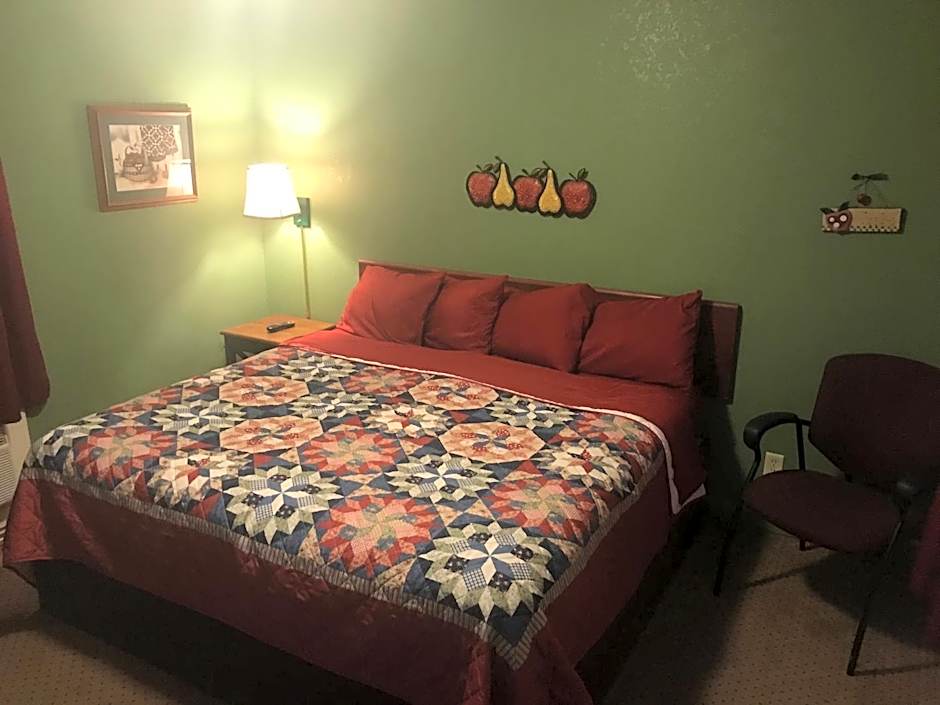 Highland Court Motel