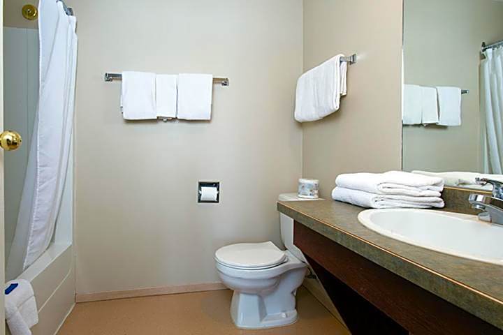 The Vance Creek Hotel & Conference Centre