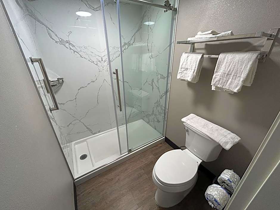 Studio 6 Suites Gardena, CA