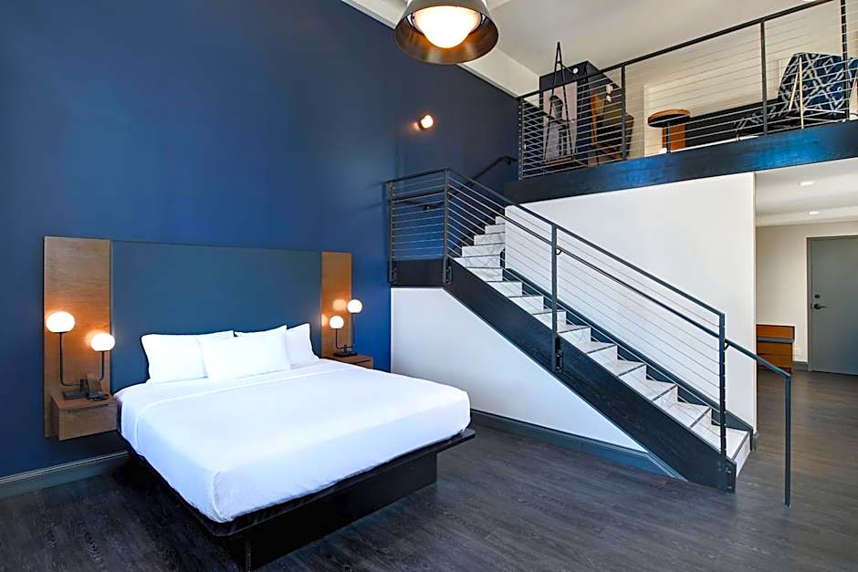 Courtyard by Marriott Cincinnati Downtown 