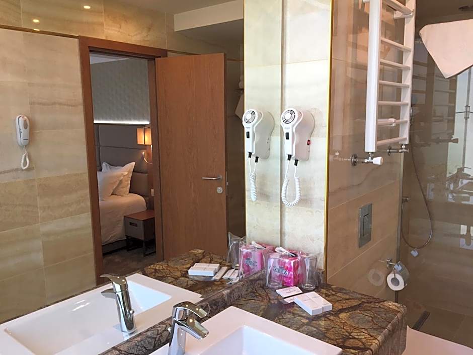 Hotel Golden Tulip Varna