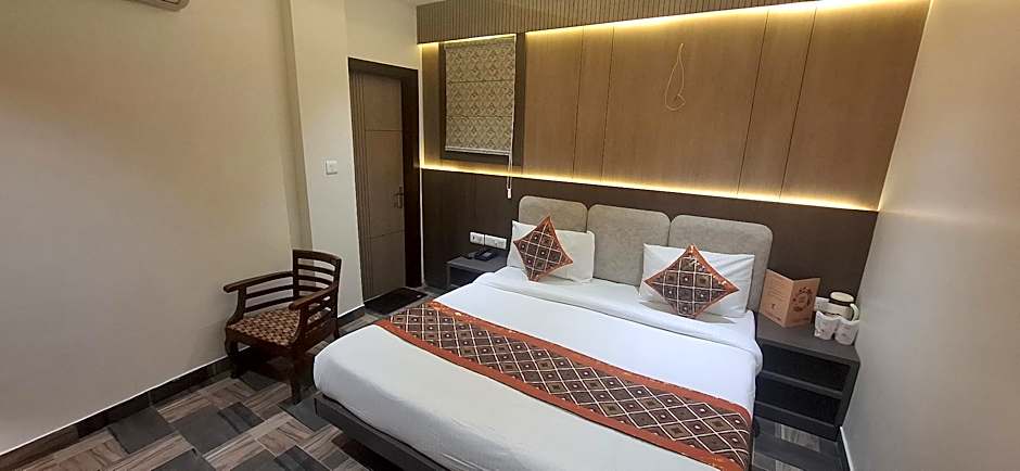 Hotel Golden Wings