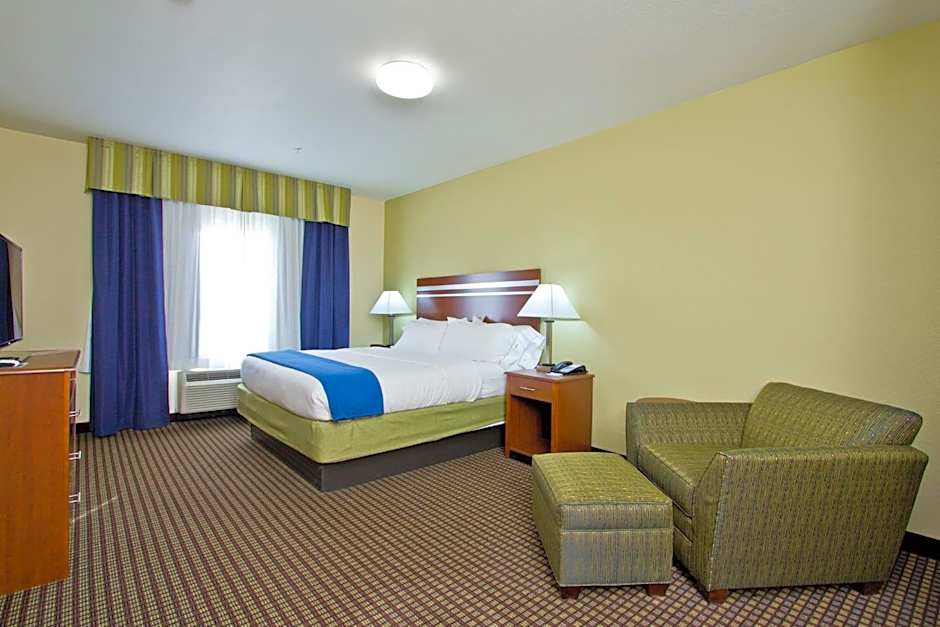 Holiday Inn Express & Suites Denver East-Peoria Street By IHG