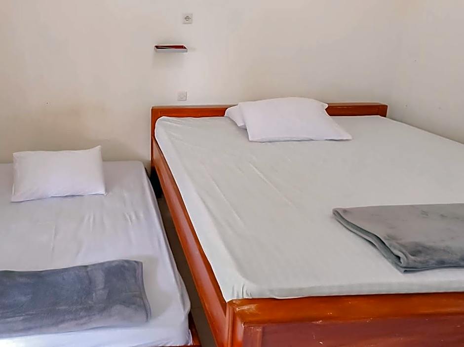 Penginapan Al Firdausi Syariah RedPartner