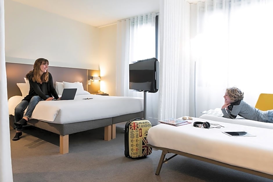 Novotel Suites Paris CDG Airport Villepinte