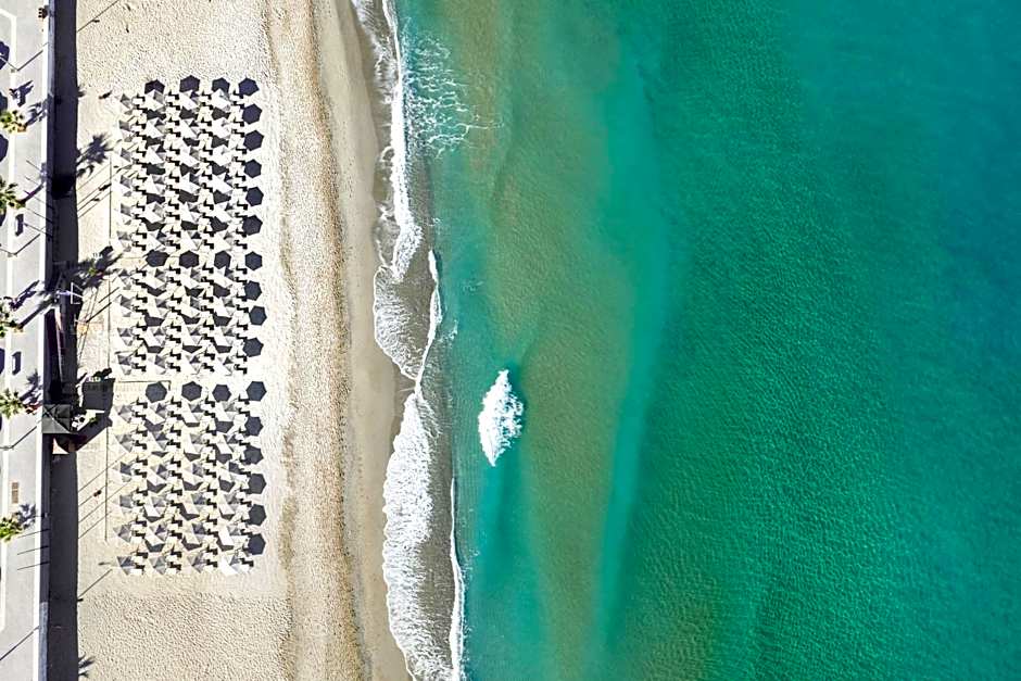 Atlantis Beach Hotel