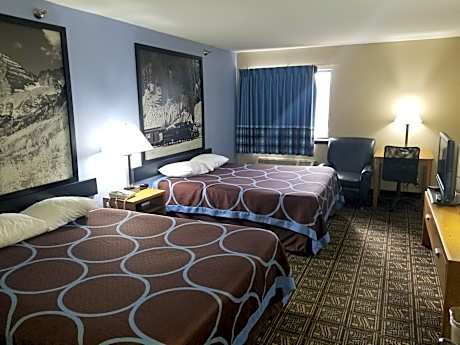 Queen Room with Two Queen Beds - Non-Smoking