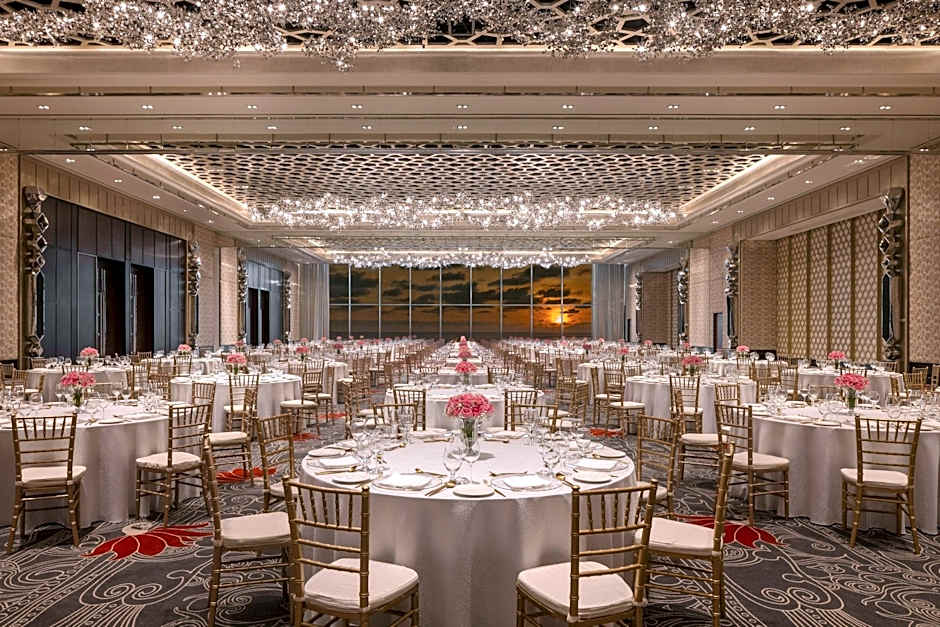 ITC Ratnadipa, a Luxury Collection Hotel, Colombo