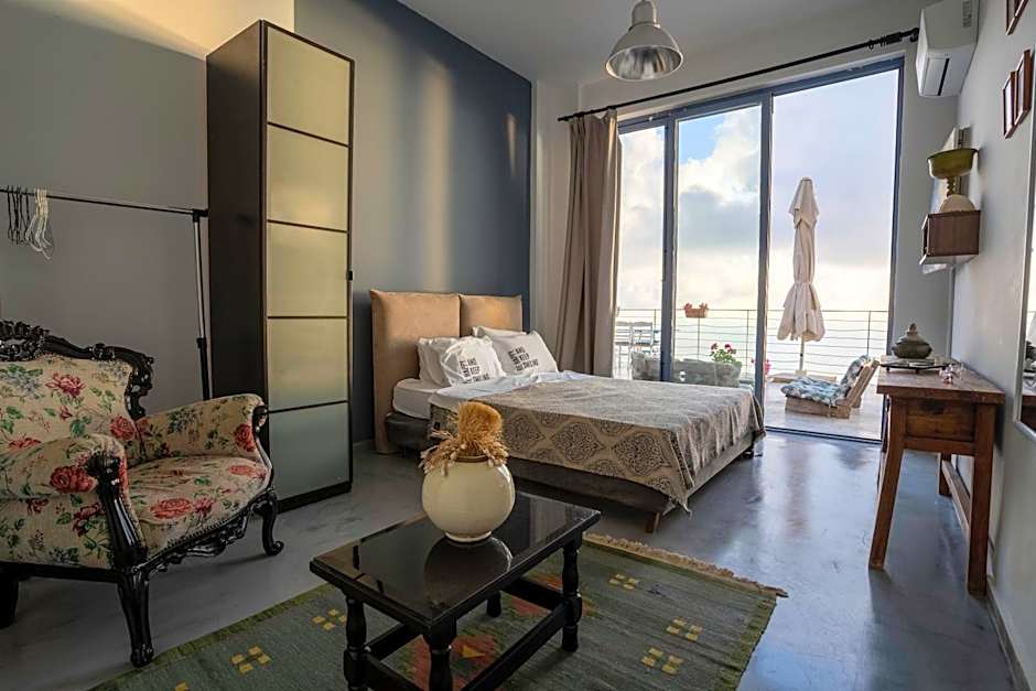 Serenity Boutique Suites