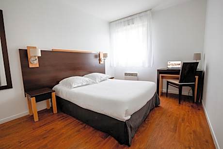 Apartment 4 People with Kitchenette