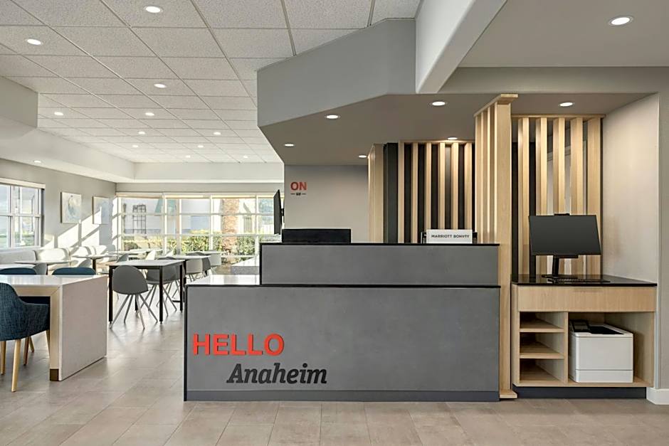 TownePlace Suites by Marriott Anaheim Maingate Near Angel Stadium