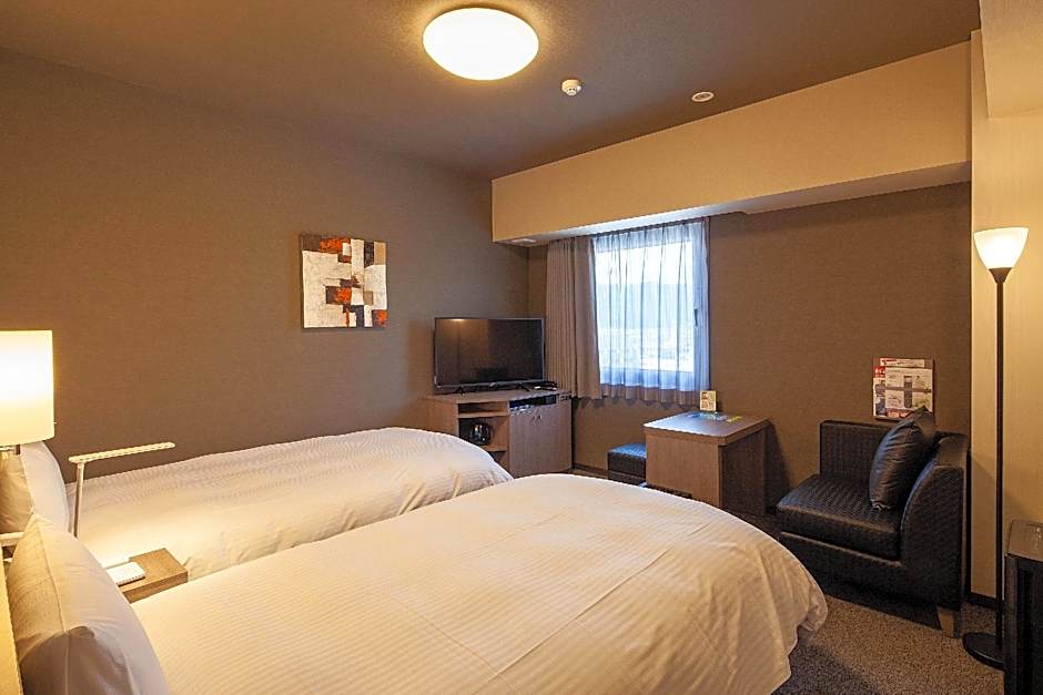 Hotel Route Inn Miyoshi Ekimae