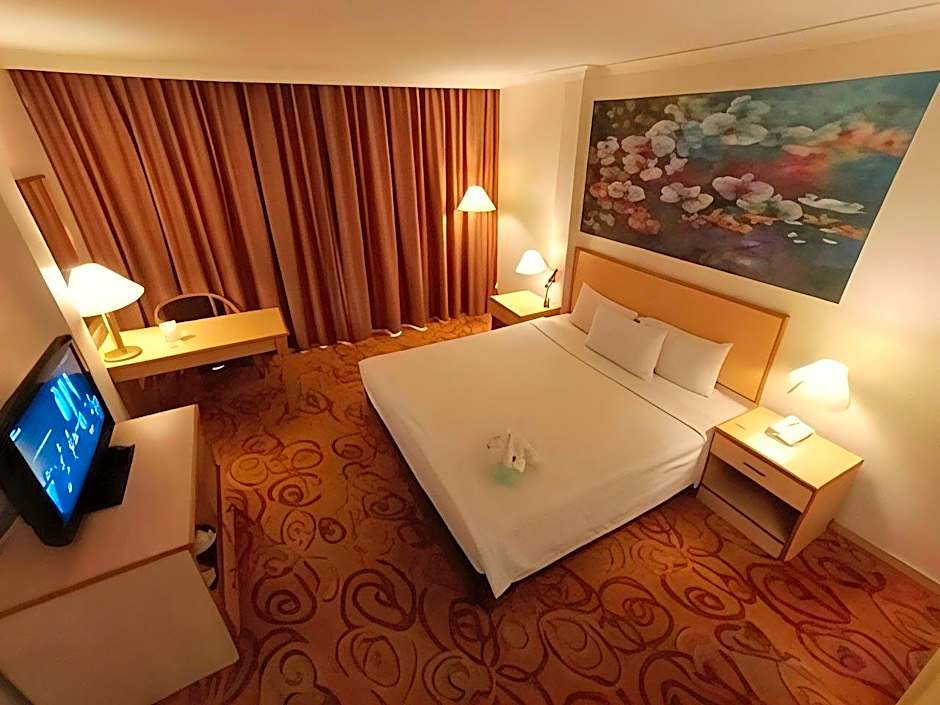 The Orchid Hotel