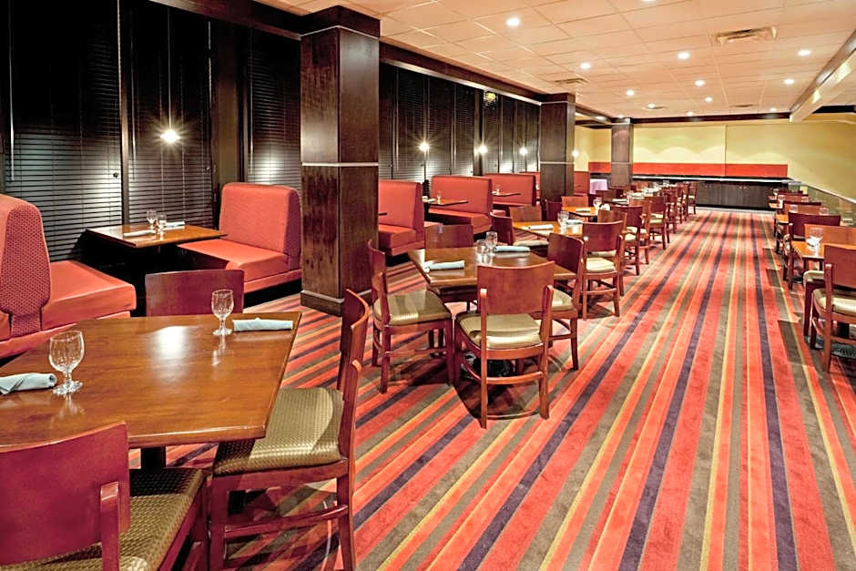 GARNER HOTEL TOTOWA by IHG