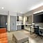 Holiday Inn Express Hotel & Suites Clemson - University Area By IHG
